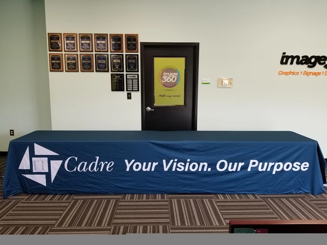 This custom printed 16 table cover was a great addition to IT Cadres convention/trade show collection!